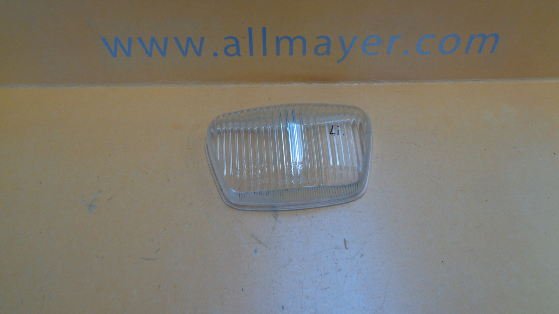 Glas Nebelscheinwerfer fĂŒr Mercedes W110 Heckflosse â Bild 5