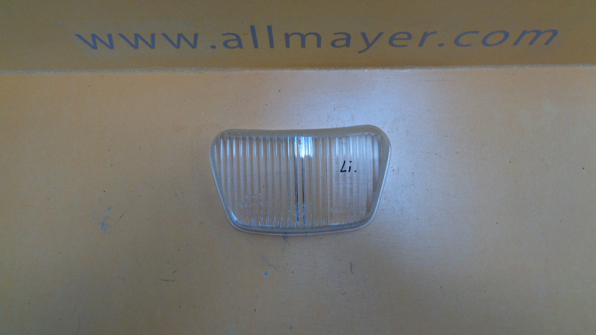 Glas Nebelscheinwerfer fĂŒr Mercedes W110 Heckflosse â Bild 4